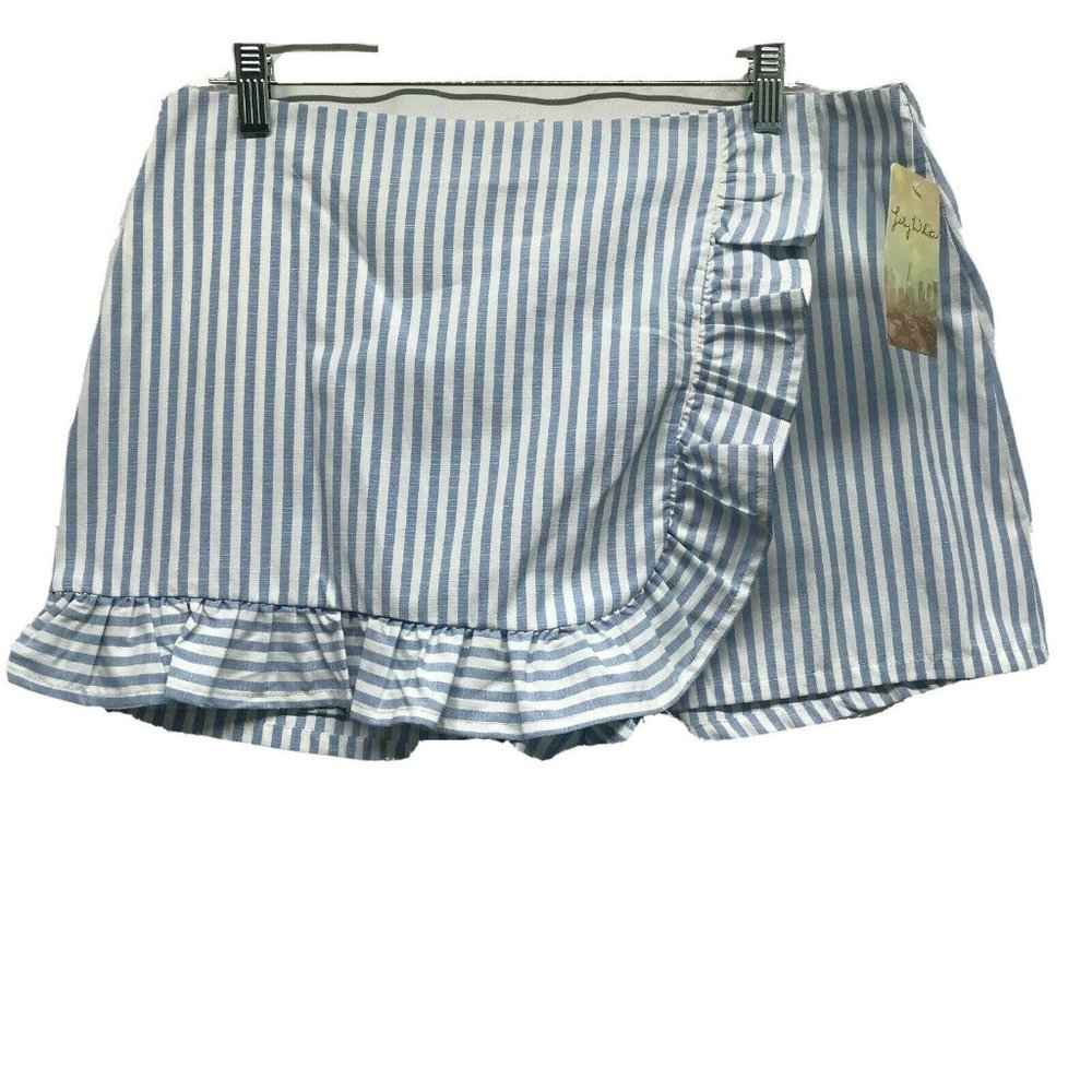 Lily White Ruffle Front Skort Size Large